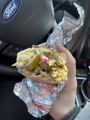 Photo of RENFREW SHAWARMA - 648 O'Brien Rd UNITE#E, Renfrew, ON K7V 3Z2